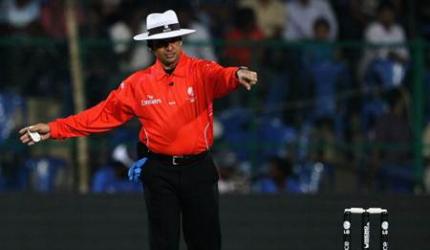 Umpire Dar 'out' for no-ball call in India-Bangladesh QF?