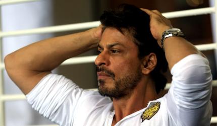 Again, NO ENTRY for Shah Rukh at Wankhede stadium!