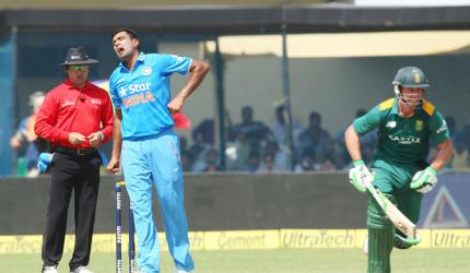 Did Ashwin's untimely injury affect India's chances in 1st ODI?