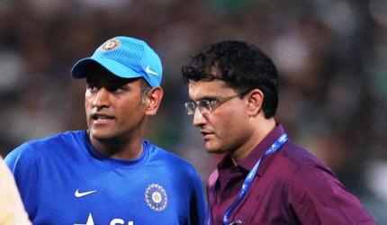 Ganguly wants Dhoni to play T20Is 'more freely'