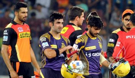 IPL PHOTOS: Gambhir, Yadav help Kolkata ease past Hyderabad