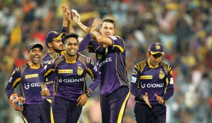 Will Dhoni's men derail KKR's campaign?