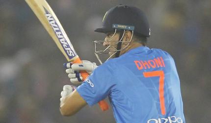 These numbers don't lie! Dhoni excellent at No 4