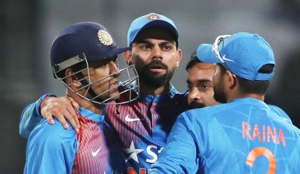 Kohli has veteran Dhoni's back and the youngsters' trust