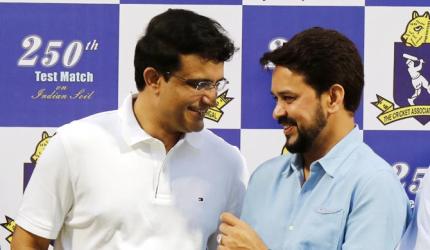 I don't qualify for BCCI president's post: Ganguly