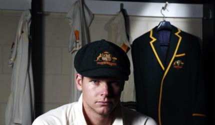 Smith bats for women's cricketers, reiterates stance on player revenue