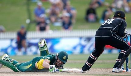 Du Plessis guides South Africa to series win over New Zealand