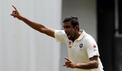 Five-star Ashwin beats Hadlee's record