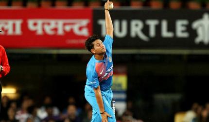 How spin king Warne is helping develop Kuldeep's bowling