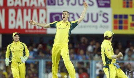 Behrendorff destroys India as Australia level series