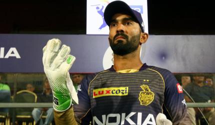 Dinesh Karthik to remain captain, KKR confirm