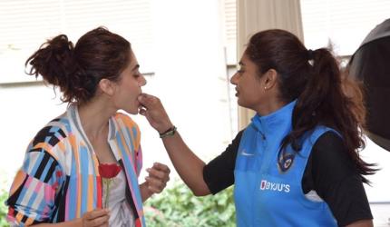 Can Taapsee Pannu play like Mithali Raj?