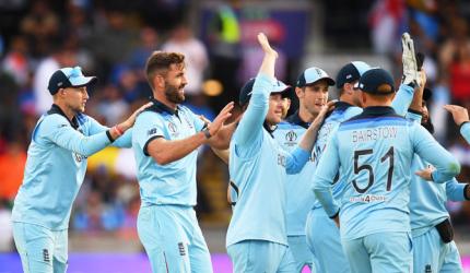 Defeats have made England stronger: Plunkett