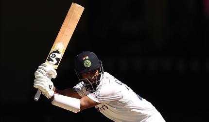 Exclusive! How Pujara battled pain to defy Aussies