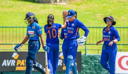 Indian women crush Sri Lanka; clinch series 