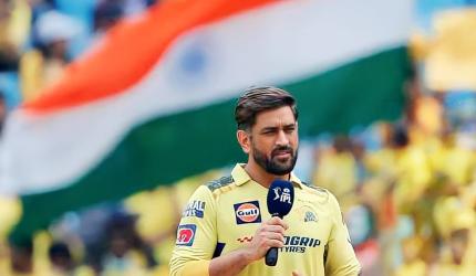 Why Dhoni says commentary isn't for him