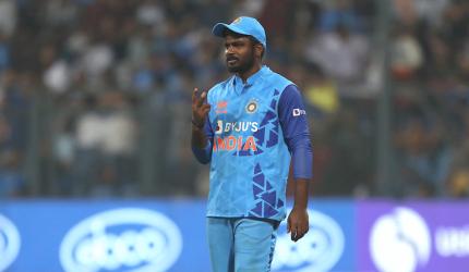 Injured Samson out of 2nd T20I vs SL