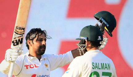 Sarfaraz hits century as Karachi Test ends in draw