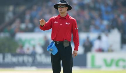 T20 WC Super 8s: Kettleborough Returns For Big India Game