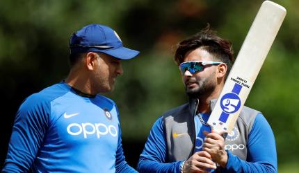 Dravid on how Rishabh Pant took over mantle from Dhoni