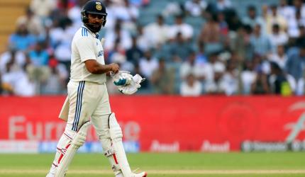 Will Rohit drop himself before Sydney Test?