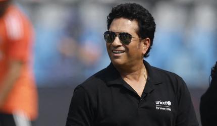 Sachin reveals the broken-hand act that shaped his destiny