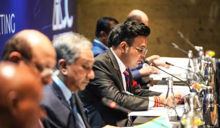 Will Pak, India officials meet behind closed doors in Colombo?