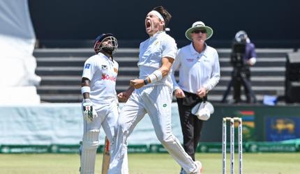 Proteas thrash SL to post fourth straight Test win