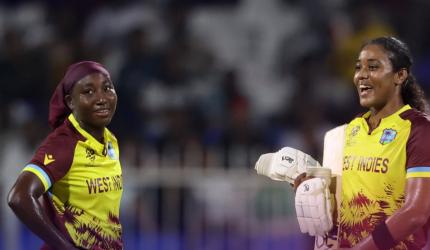 T20 WC: West Indies thrash Bangladesh by 8 wickets