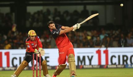 Hazlewood's advice for RCB's misfiring batters...