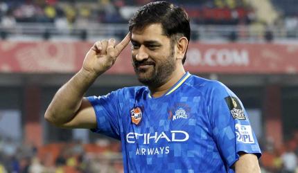 Is Dhoni fit to play? CSK bowling coach gives update