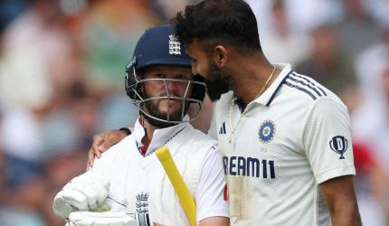 Akash Strikes, Duckett Falls, Drama Unfolds