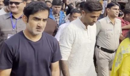 SKY, Gambhir visit Puri temple ahead of SA showdown