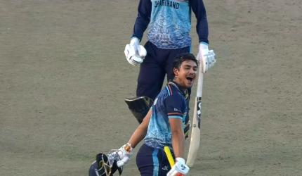 Finding calm in the Gita, Kishan rediscovers his cricket