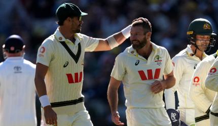 Boxing Day Test Mayhem: 20 Wickets Fall on Day 1