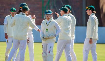 South Africa rout Zimbabwe to sweep Test series 2-0
