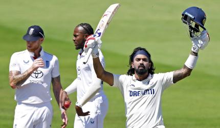 Day 3 PIX: India rally with Rahul ton, but England...