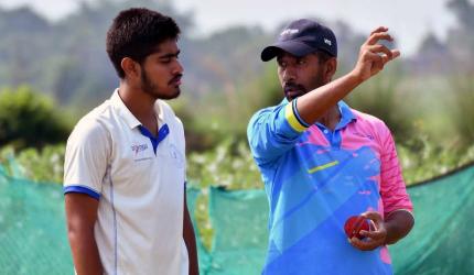 Ex-India wicketkeeper Saha set to take up coaching