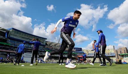 Injury-hit India face must-win battle at Old Trafford