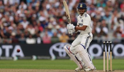 Jaiswal Equals Azharuddin's Massive Test Feat!