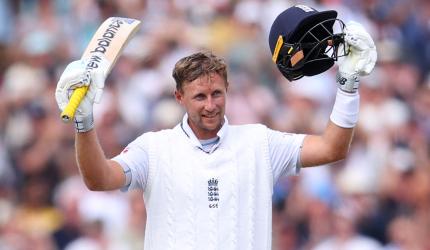'Wouldn't be surprised if Root chases Tendulkar down'