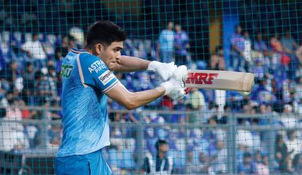 'If Gill performs with bat, his captaincy will flourish'