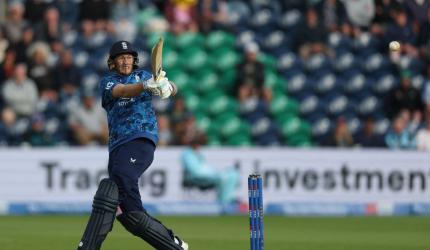 Ton-up Root helps England to down WI, claim ODI series