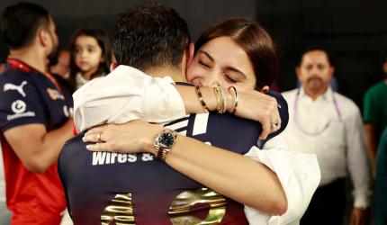 PIX: Anushka Celebrates With Kohli