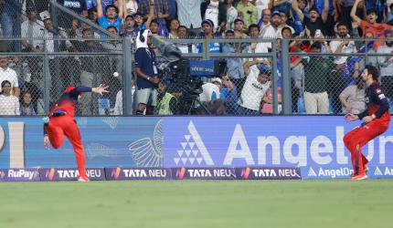 NOT OUT! 'Bunny hops' boundary catches will be illegal!