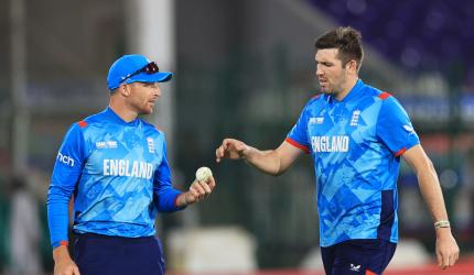 Buttler makes clarion call to revive English cricket