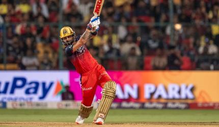 Kohli Goes Berserk! Smashes 300 Sixes for RCB