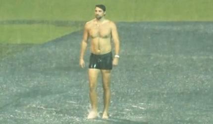 SEE: Tim David turns Chinnaswamy into a swimming pool