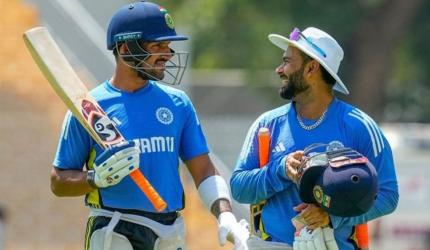 Will Jurel play as specialist batter in SA Tests? 