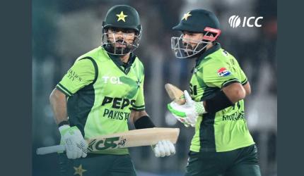 Azam hits ton as Pakistan beat Sri Lanka in second ODI
